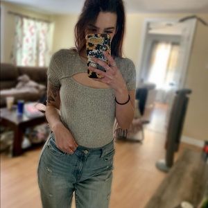 Gray cut out body suit! 🤍